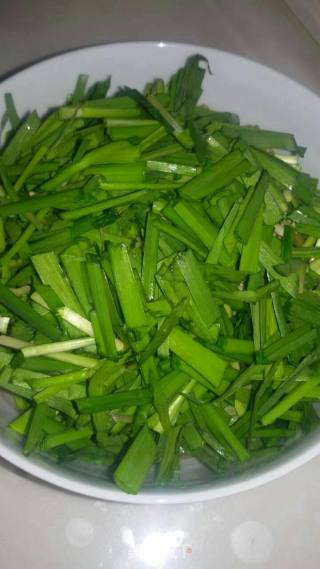 韭菜炒鸡蛋的做法步骤：3