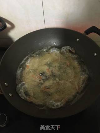 椒盐大虾的做法步骤：7