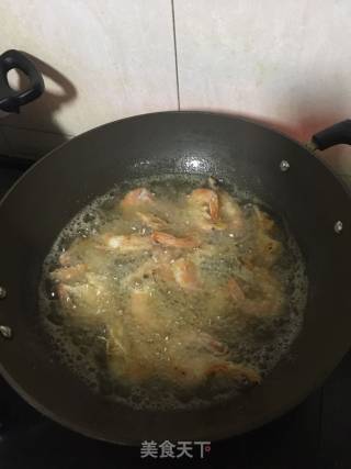 椒盐大虾的做法步骤：8
