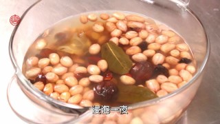 下酒小菜【酒鬼花生】的做法步骤：2