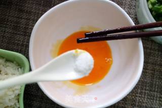 什锦炒饭的做法步骤：3