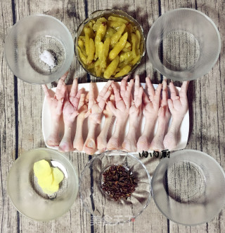 泡椒凤爪#肉肉厨的做法步骤：1