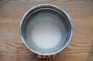 潮汕海鲜砂锅粥的做法步骤：2