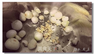 苦蕌鸭掌汤的做法步骤：2