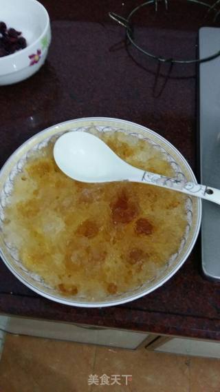 蔓越莓牛奶桃胶的做法步骤：1