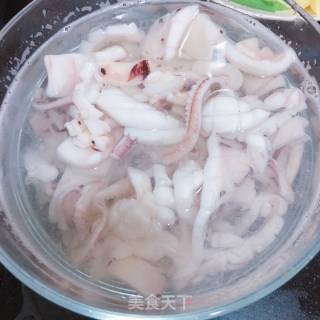 辣炒鱿鱼的做法步骤：4