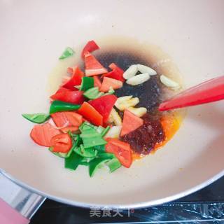 辣炒鱿鱼的做法步骤：5