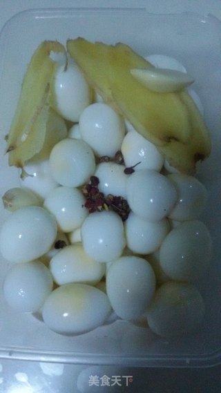 泡椒鹌鹑蛋的做法步骤：4