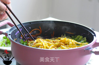 鲜虾炒面的做法步骤：7
