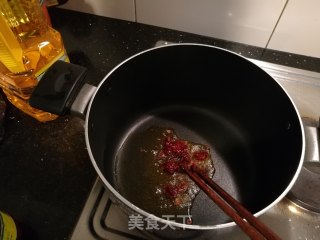 超简单的家庭版红烧牛肉的做法步骤：4