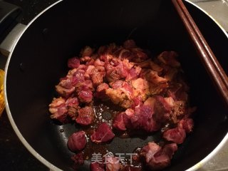超简单的家庭版红烧牛肉的做法步骤：5