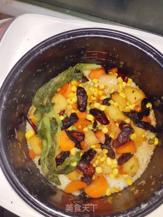 懒人煲仔饭－腊肠的做法步骤：4