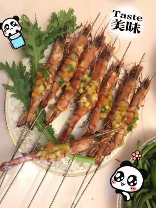苹果蜂蜜蒜香烤虾的做法步骤：1