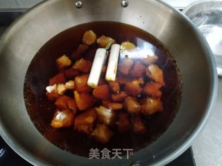 莲藕炖脆骨肉的做法步骤：3