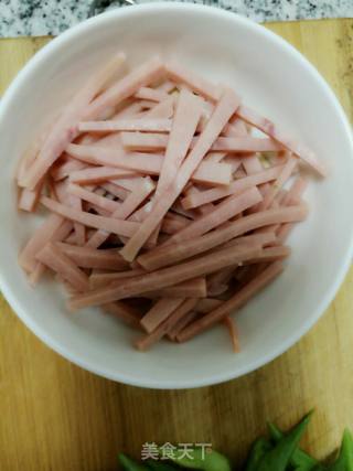 缤纷豆角小炒的做法步骤：6