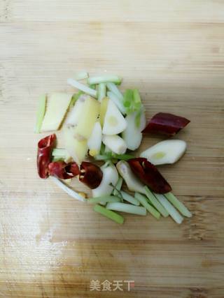 缤纷豆角小炒的做法步骤：7