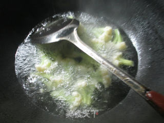 菜芯鸭血花菜羹的做法步骤：3