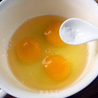 青椒炒鸡蛋的做法步骤：3