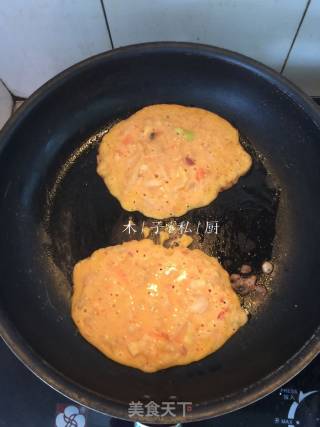 家常泡菜饼的做法步骤：4