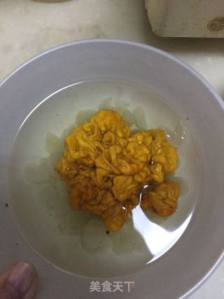 金耳桃胶皂角粥的做法步骤：4