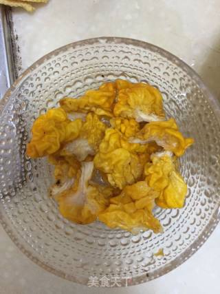 金耳桃胶皂角粥的做法步骤：5