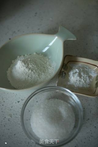 6寸戚风超详细表述的做法步骤：4