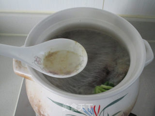 山药老鸭汤的做法步骤：6