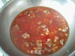 【黄豆牛腩西红柿汤】的做法步骤：6