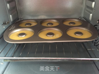 美味甜甜圈的做法步骤：6