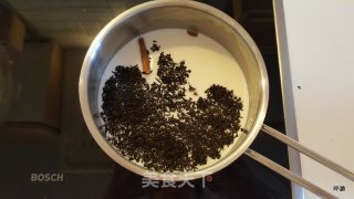 印度味道之奶茶的做法步骤：1