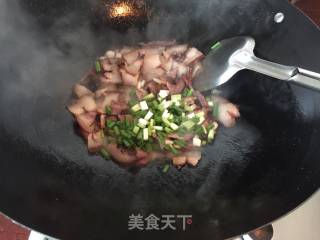 菜豆炒熏肉的做法步骤：9