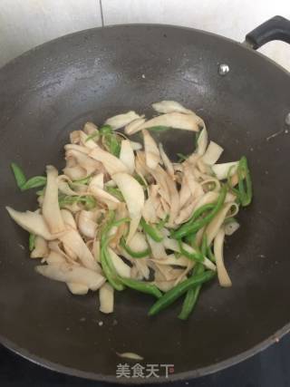 干煸杏鲍菇的做法步骤：6