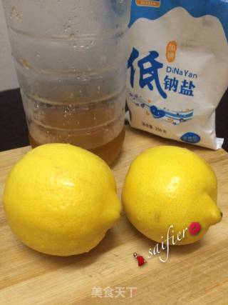 蜂蜜柠檬茶的做法步骤：1