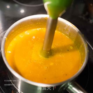 如诗如画的万圣节美食：奶油南瓜汤的做法步骤：16