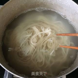 西红柿奶炖拌面的做法步骤：7