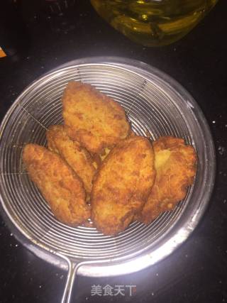 蒜香炸鸡翅的做法步骤：9
