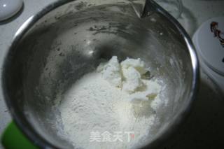 奶香椰蓉老婆饼的做法步骤：23