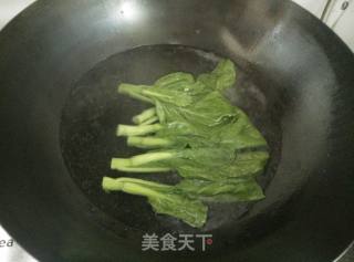 广味腊肠煲仔饭的做法步骤：9