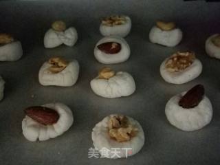 棉花糖坚果小脆饼的做法步骤：3