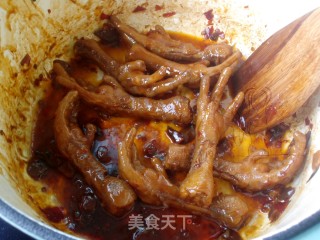 辣味酱凤爪的做法步骤：7