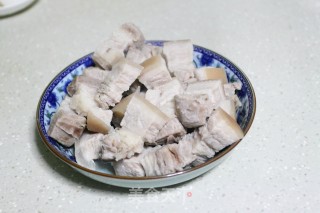 肥而不腻的红烧肉的做法步骤：5