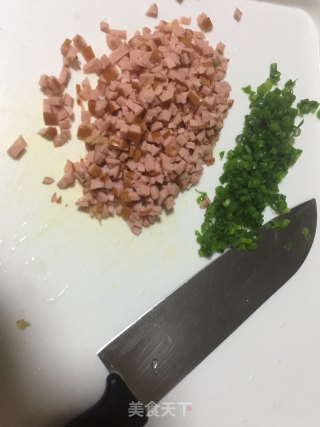 手撕葱香肉松包的做法步骤：4