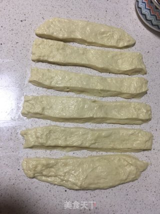 手撕葱香肉松包的做法步骤：6