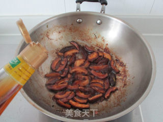 油焖香菇的做法步骤：7
