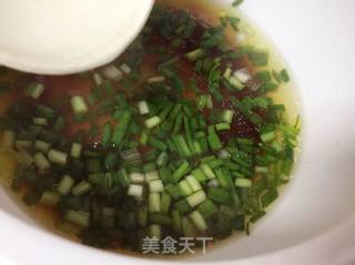 简单阳春面~给他/她做一碗温情的面的做法步骤：4