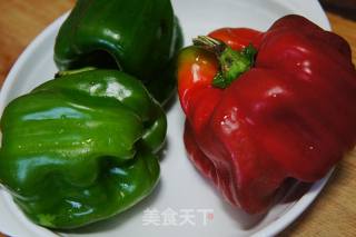 彩椒炒松茸的做法步骤：3