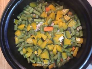 肉末豆角焖饭的做法步骤：11