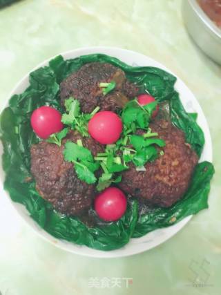 红烧大肉丸（四喜丸子）狮子头的做法步骤：13