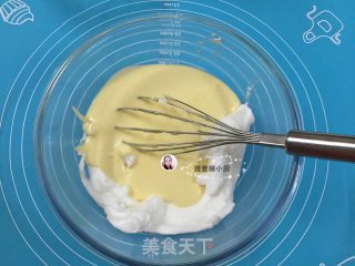 贝壳戚风的做法步骤：8