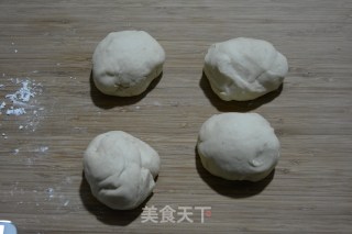 中种四股辫面包的做法步骤：6